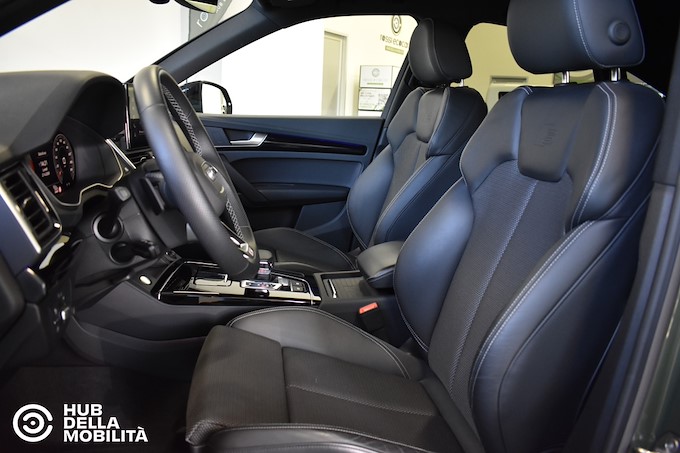 AUDI Q5 SPB 40 TDI quattro S tronic Identity Black